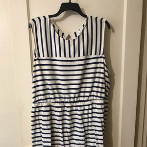 Old Navy dress - size 4x, blue & cream striped